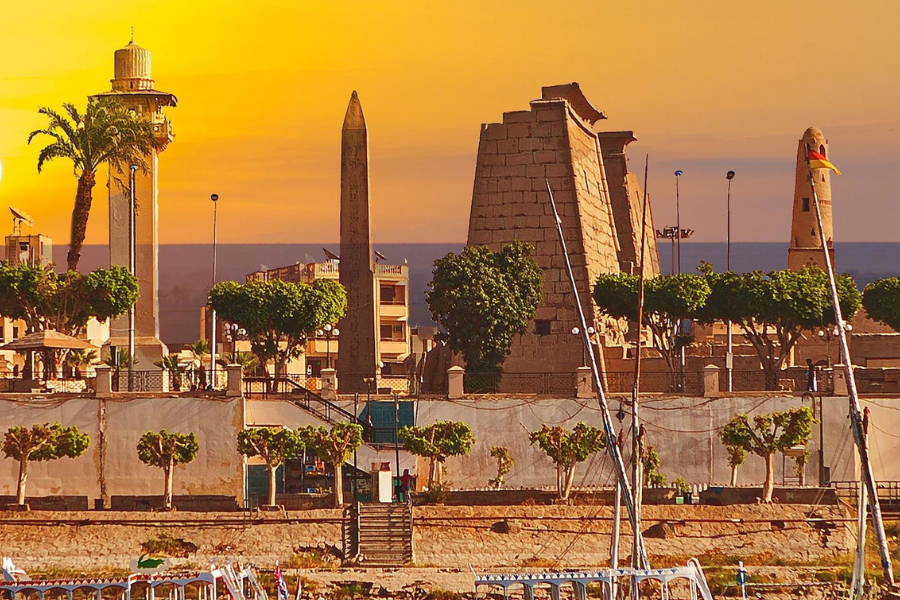 Over Day to Luxor from Cairo by Flight or Train