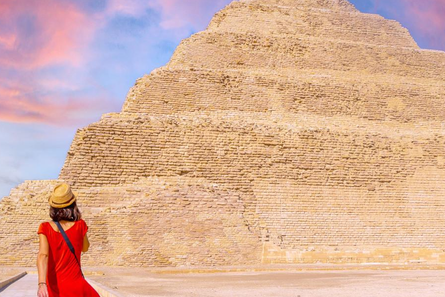 Tour to Pyramids, Sakkara and Dahshur